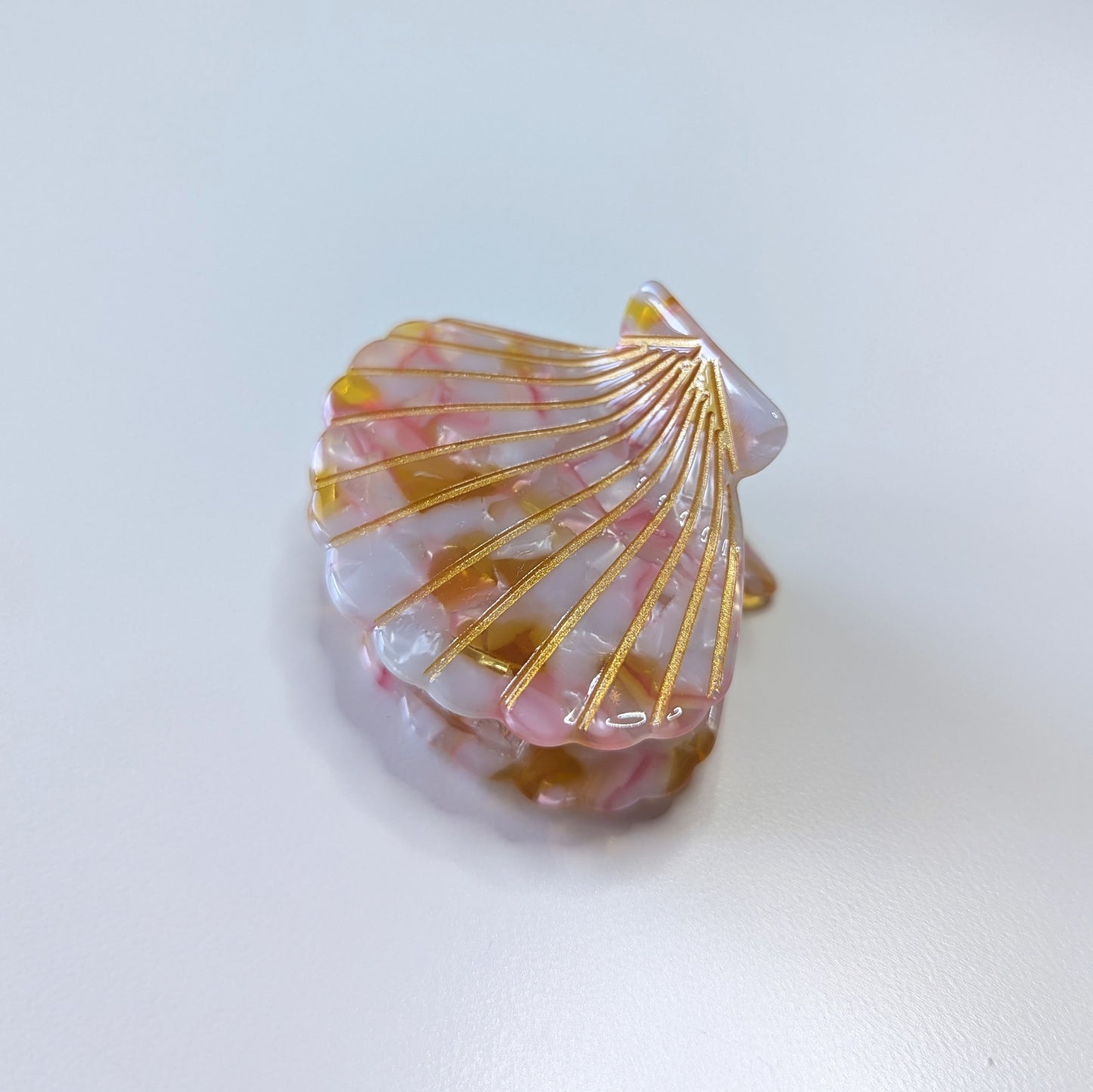 51 - Pince à cheveux coquillage