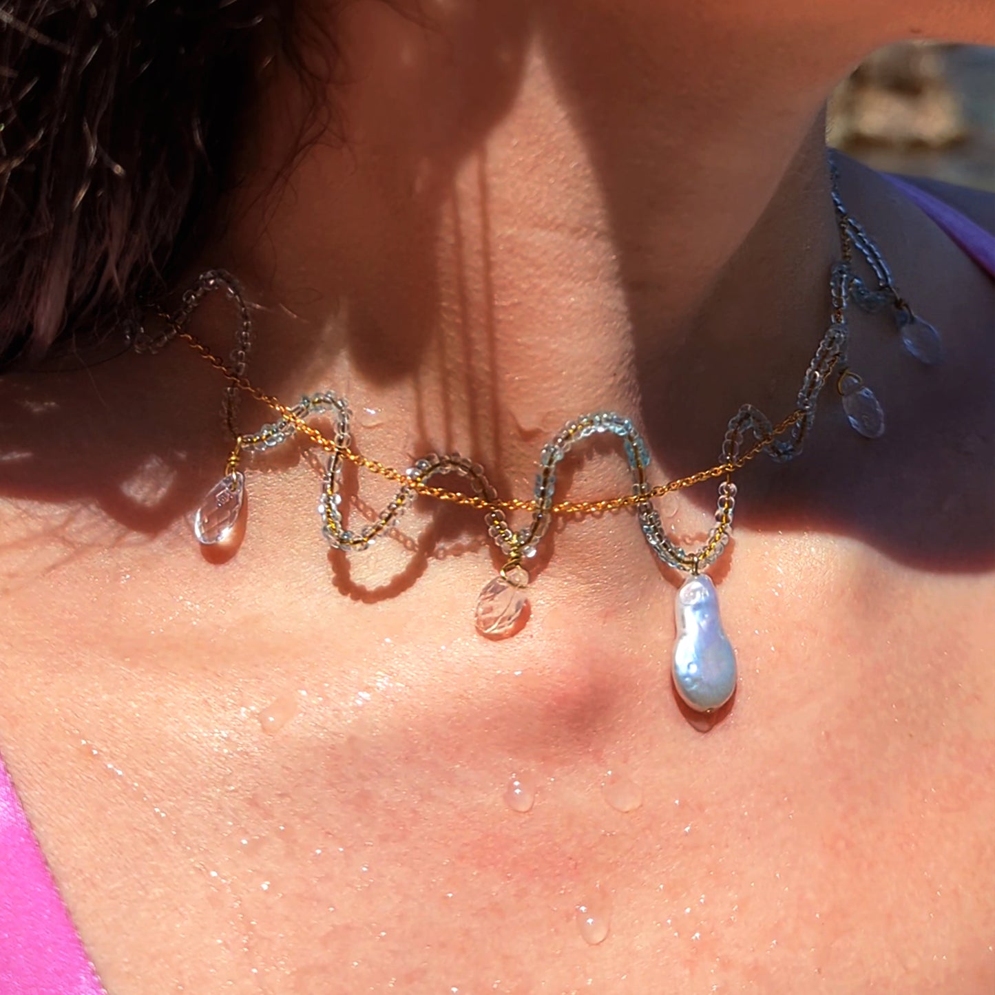 33 - Collier ras de cou Bain d'été