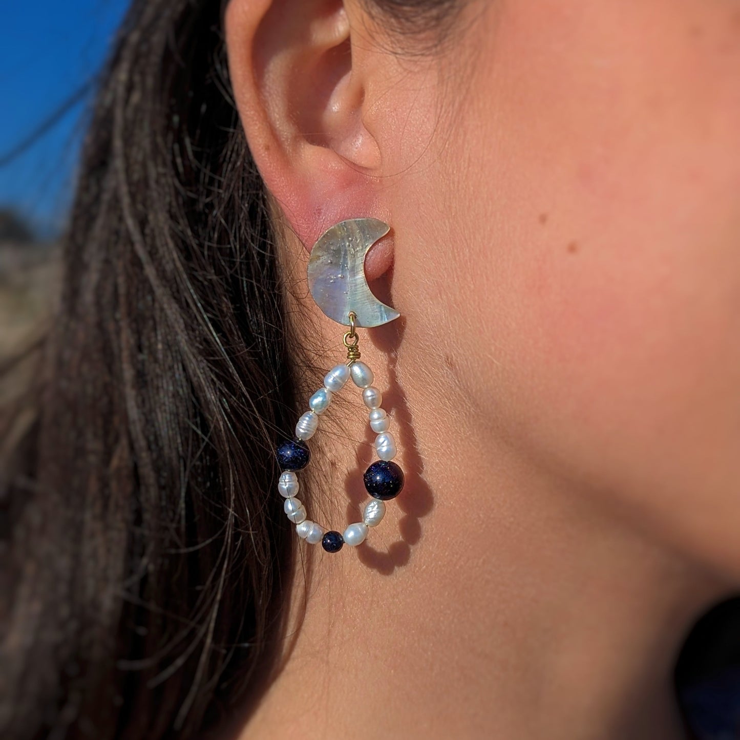 10 - Boucles d'oreilles Lune en orbite